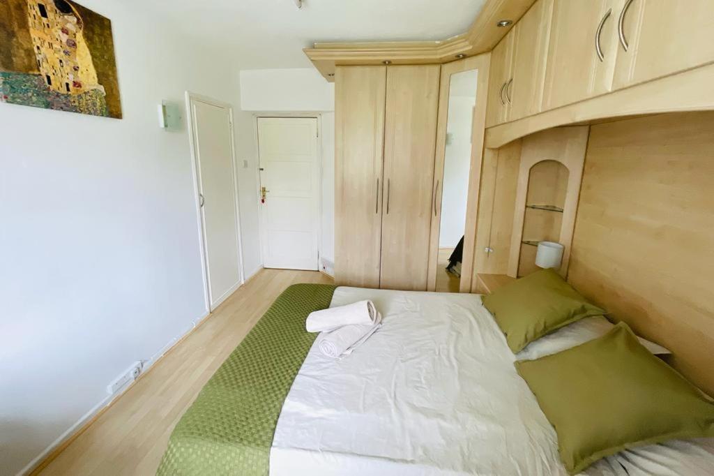 Cosy Flat Close To East Finchley Station Лондон Экстерьер фото