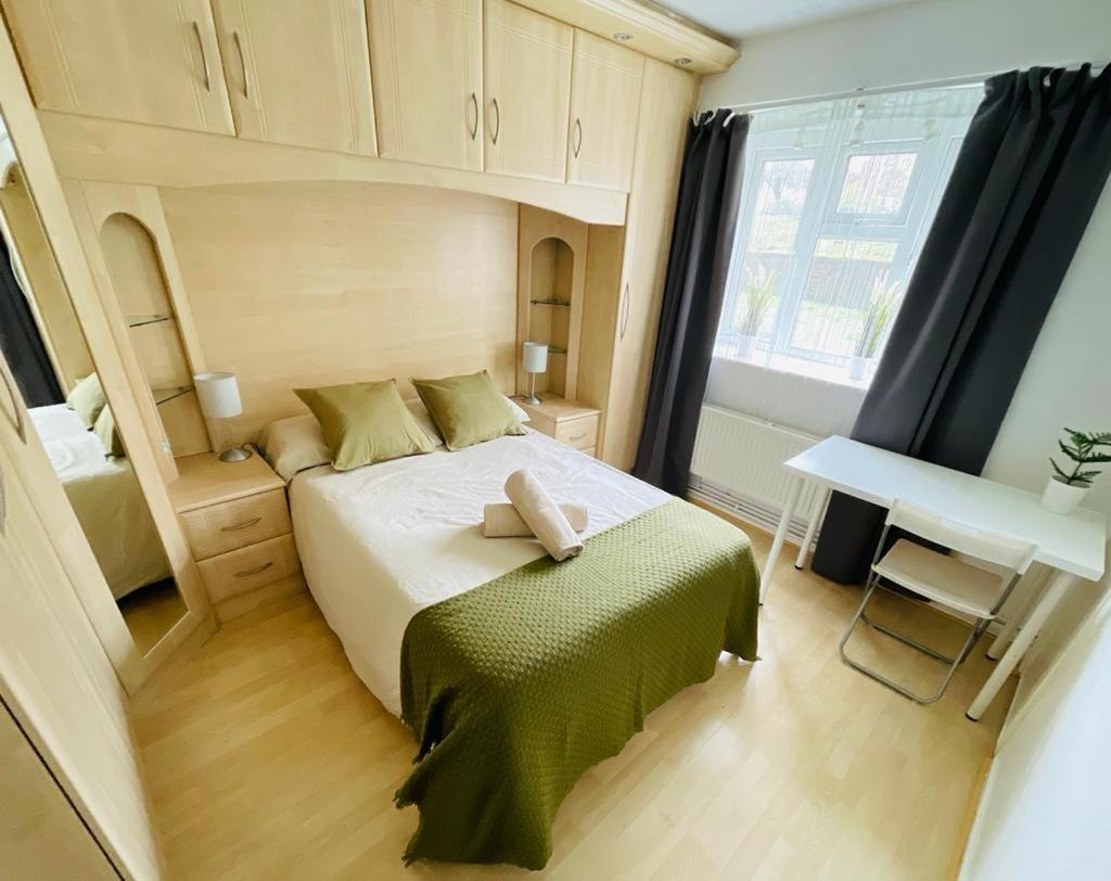 Cosy Flat Close To East Finchley Station Лондон Экстерьер фото